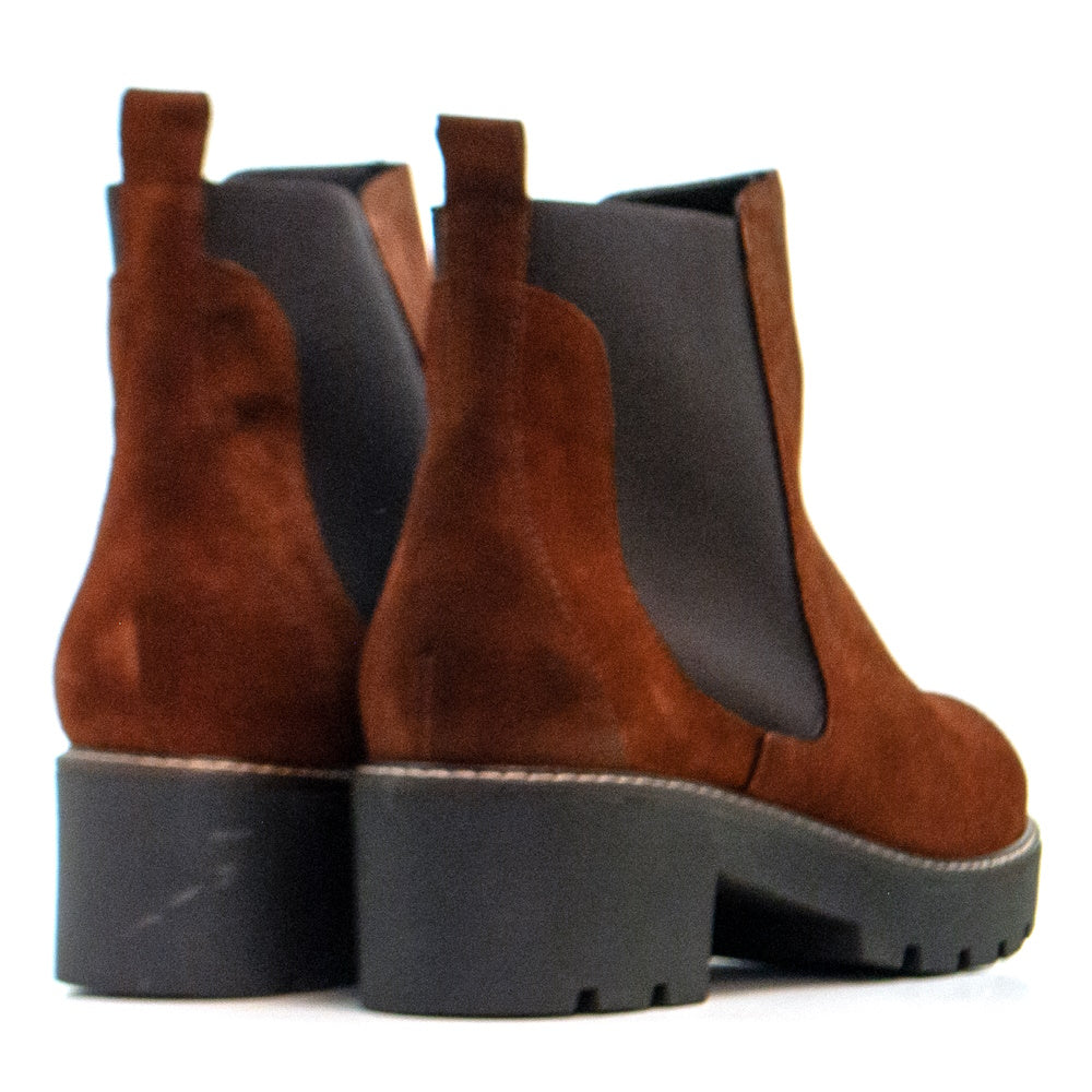 BOTTE EN CUIR DAIM CA-129