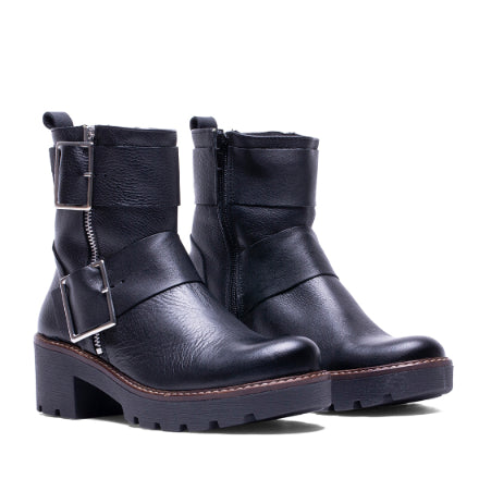 BT-50 BLACK WILD LEATHER BOOT WITH SPA FLAT