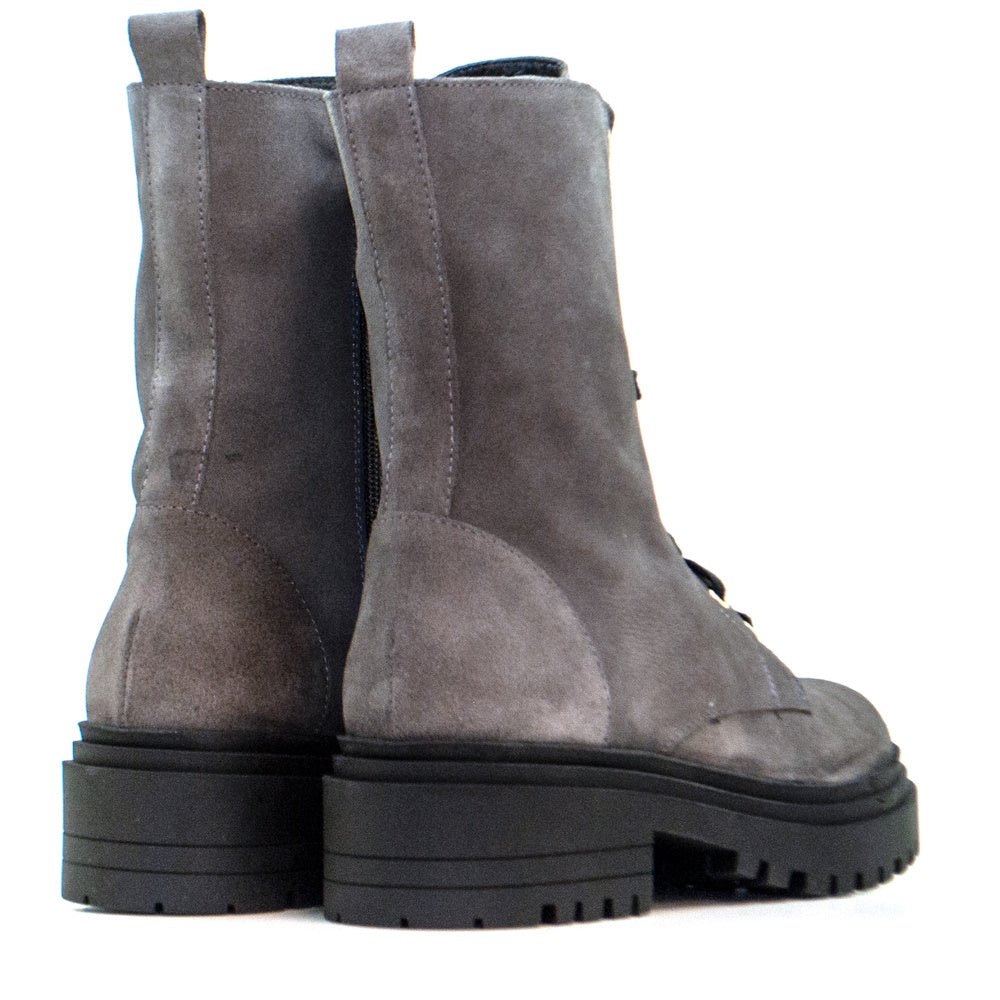 -CA-1931 GREY SUEDE BOOT