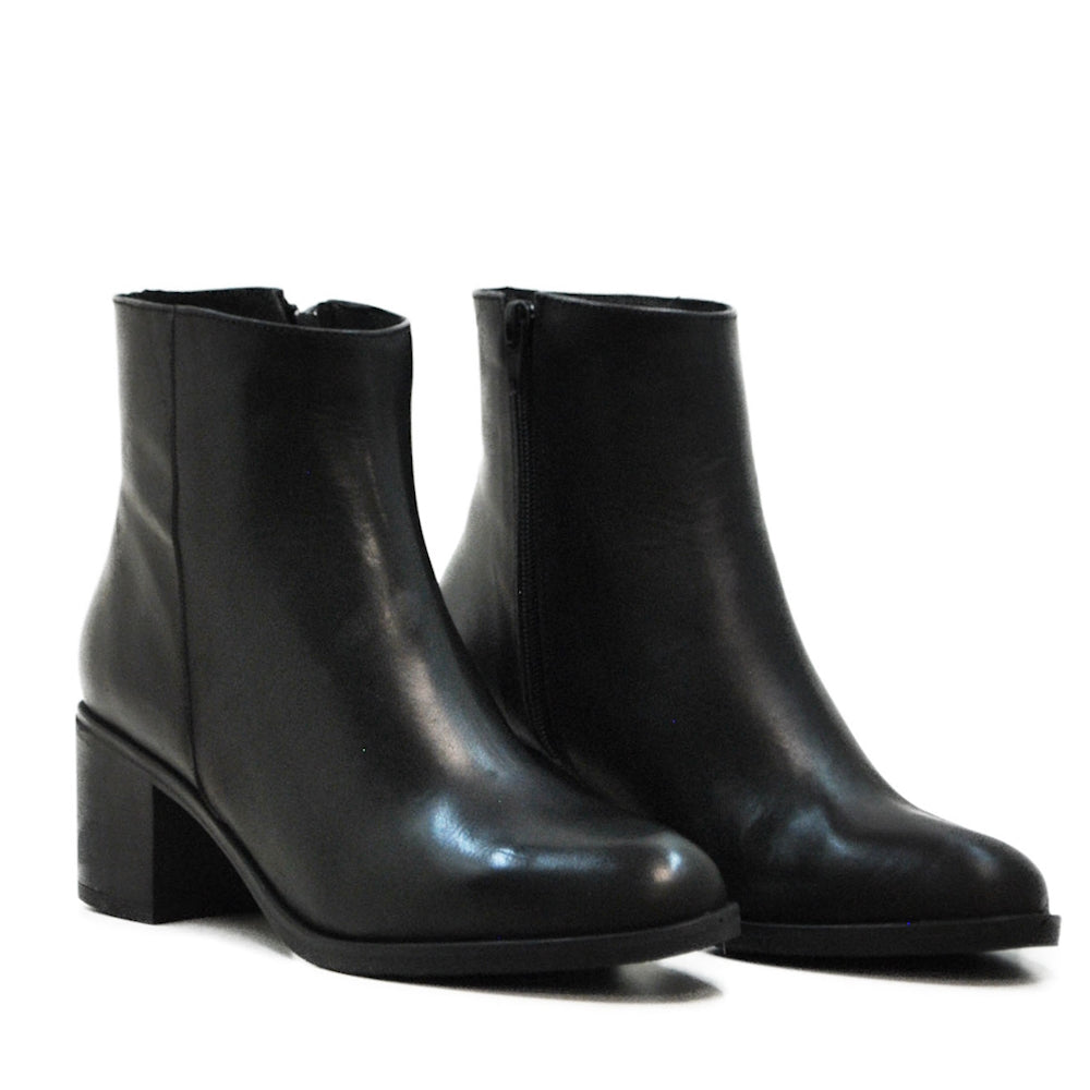 BOTTES NOIRES CA-2000 KRUST