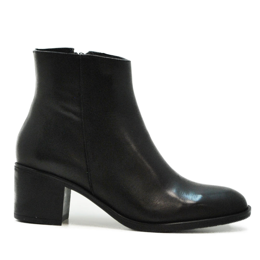 BOTTES NOIRES CA-2000 KRUST