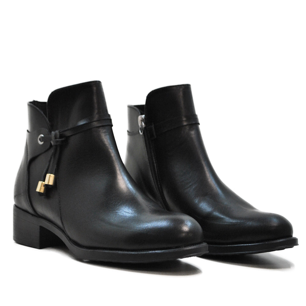 BOTIN CA-2011 KRUST NOIR HÉLÈNE ROUGE