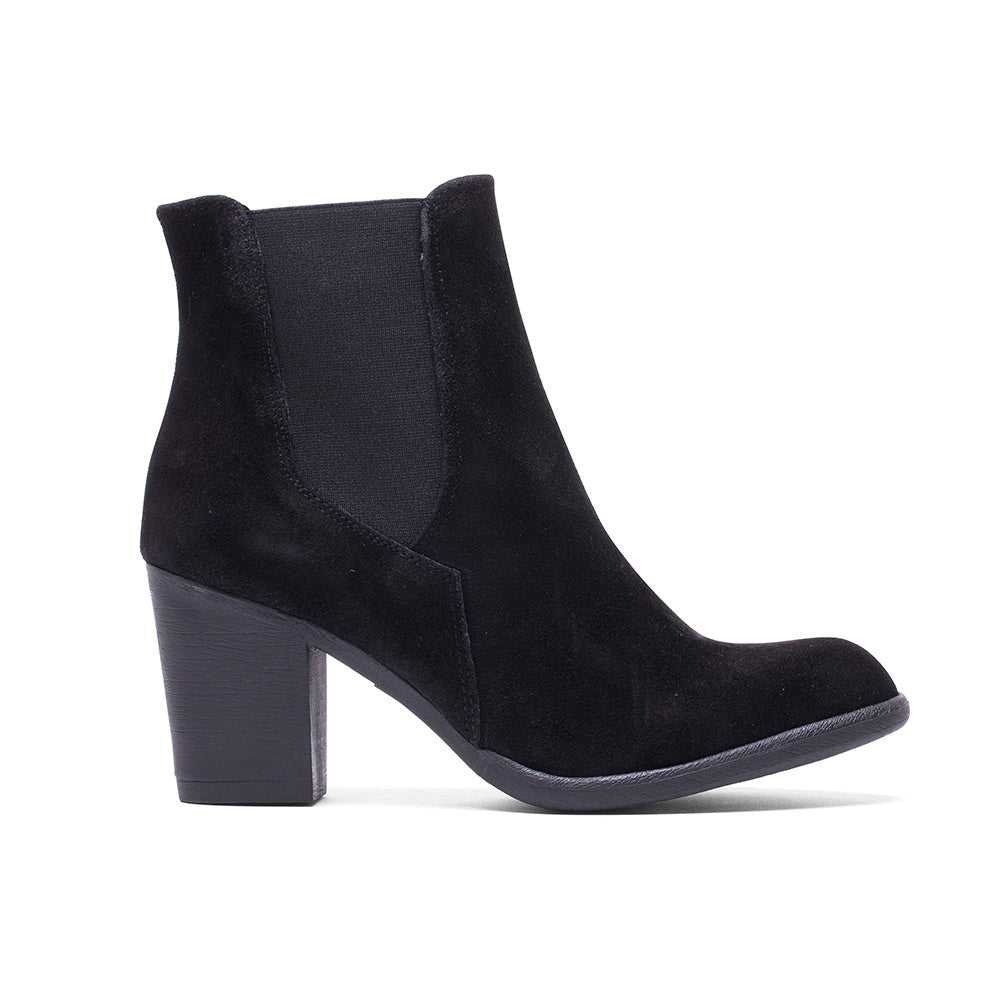 BOTTES EN DAIM NOIR B-455