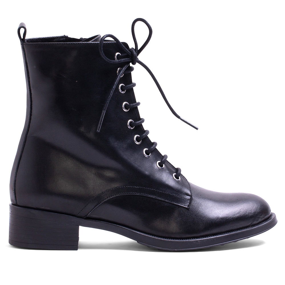 BOTTES NOIRES STACY KRUST